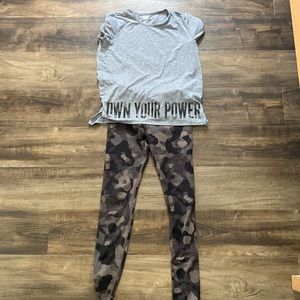 Girls leggings and matching shirt